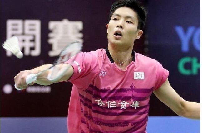 撤步三分 撤步三分