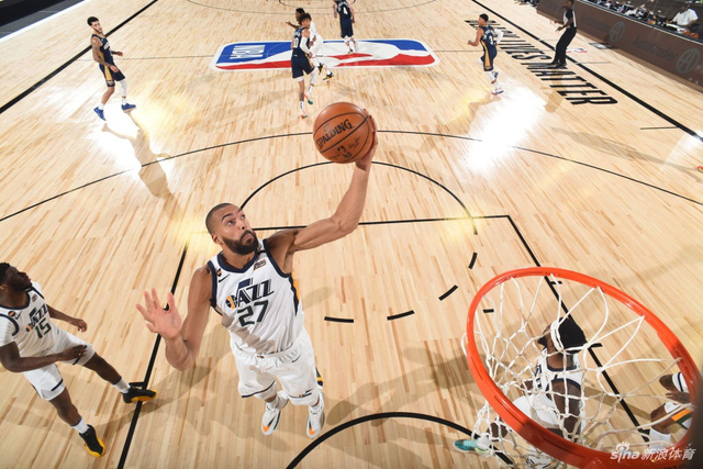 媒体与粉丝 媒体与粉丝